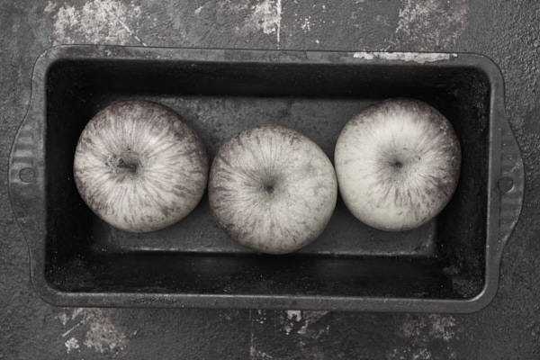 Image of apples in loaf tin